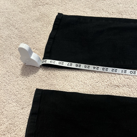 Black mid rise flare jeans - Picture 3 of 5